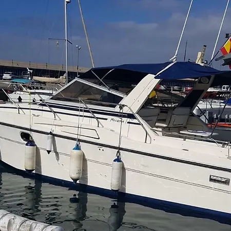 Barca Stormy Princess 300 Cv - 6 Posti Letto