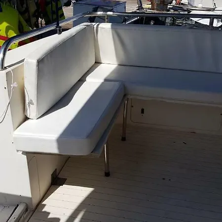 Barca Stormy Princess 300 Cv - 6 Posti Letto Bateau-hôtel *